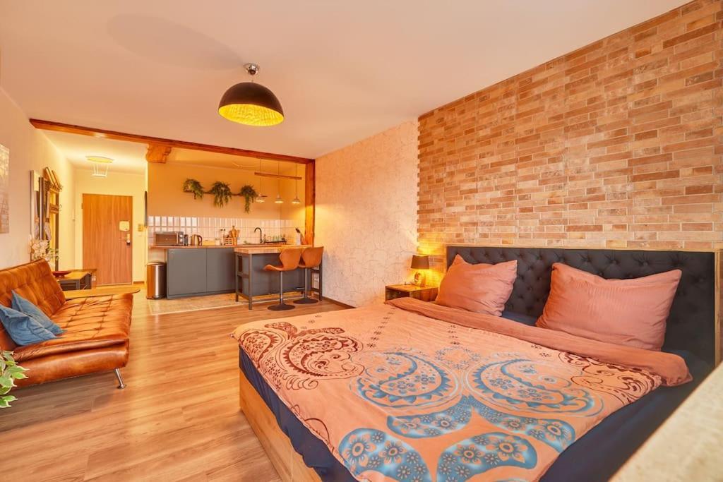 Апартаменты *Neues Loft*- Nahe Frankfurter Flughafen + Bahnhof Ной-Изенбург Экстерьер фото